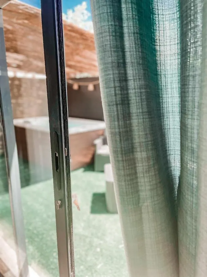Love&Spa2 Apartment La Seyne-sur-Mer 0*,